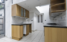 Shefford Woodlands kitchen extension leads